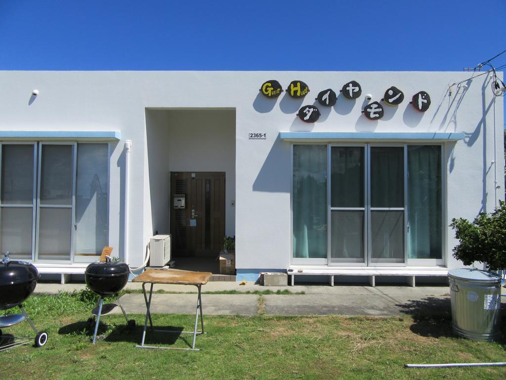 Guest House Diamond Yomitan Exterior photo