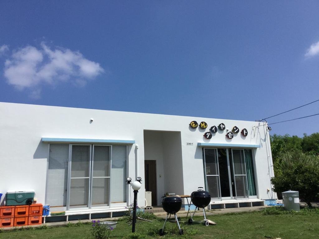 Guest House Diamond Yomitan Exterior photo